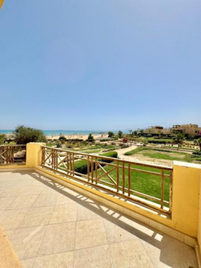 Luxury Living by the Sea Elin Bay Sokhna 5-Bedroom Villa